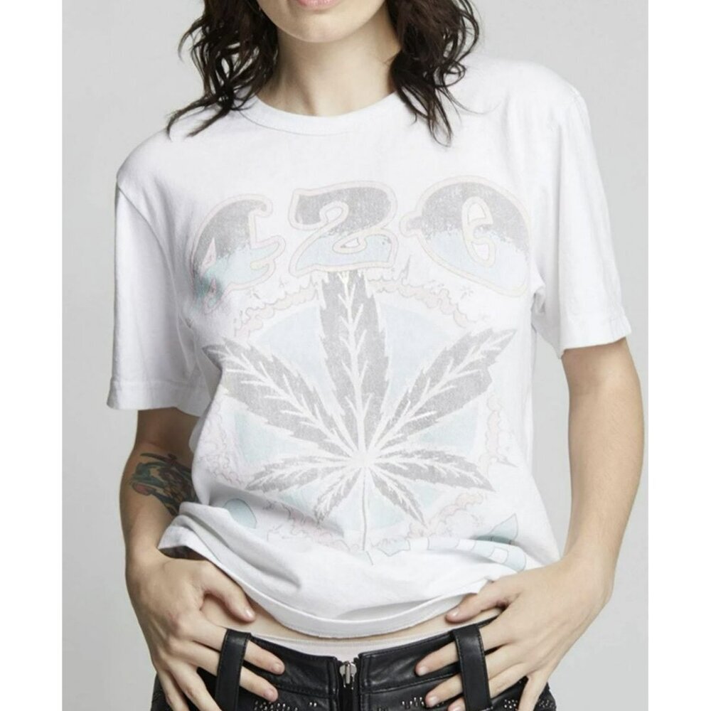 Recycled Karma 420 Ganja T Shirt Top Size Medium NEW